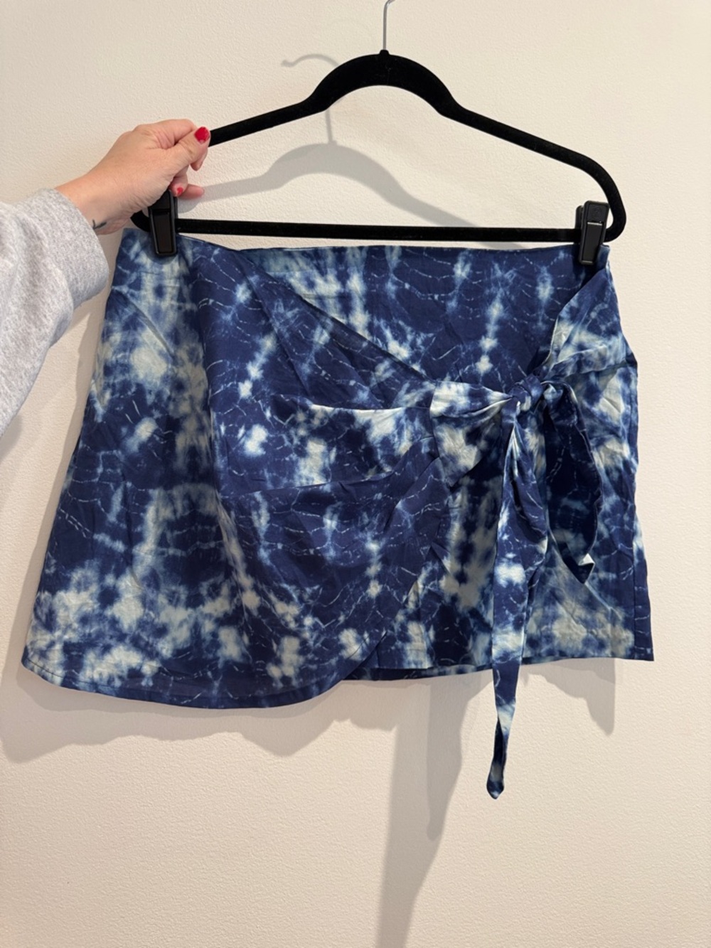 Zara Navy & White Tie-Dye Wrap Mini Skirt